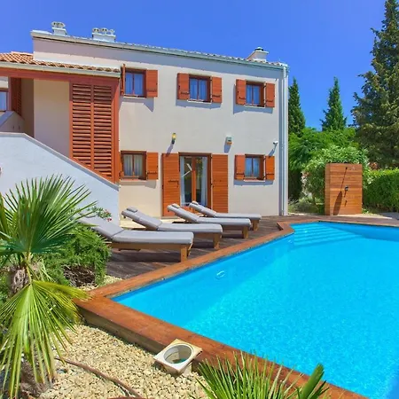 Villa San Vito Malinska Exterior photo